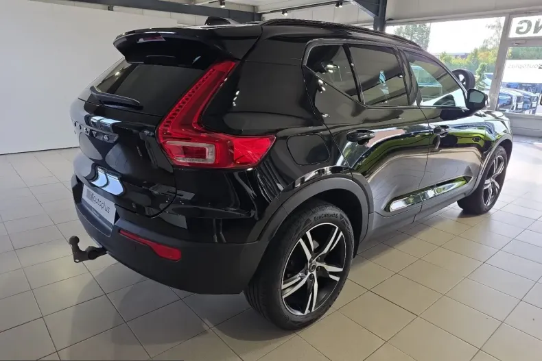 Volvo XC40 din 2022 cu 41.925 km - oferta VOL251708 - foto 6