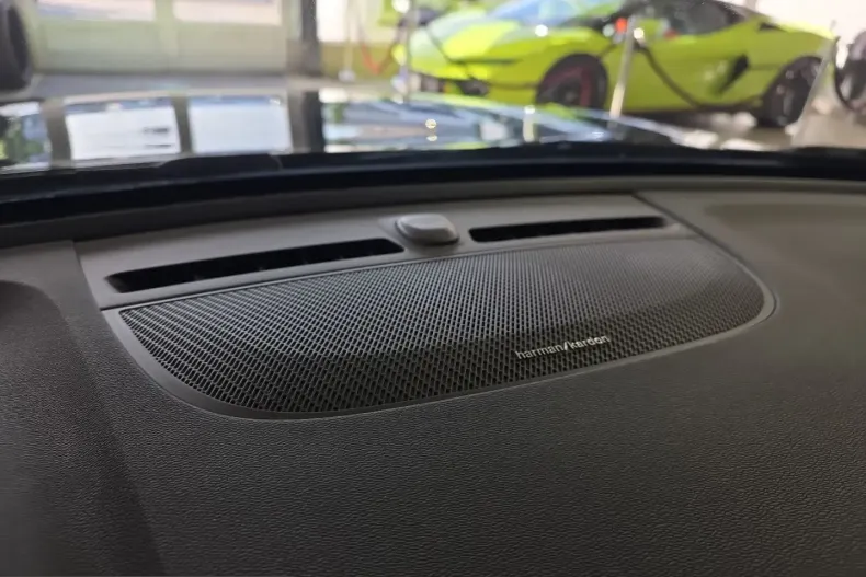 Volvo XC40 din 2022 cu 41.925 km - oferta VOL251708 - foto 19