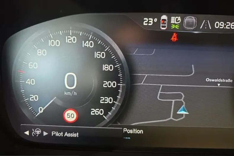 Volvo XC40 din 2022 cu 41.925 km - oferta VOL251708 - foto 25