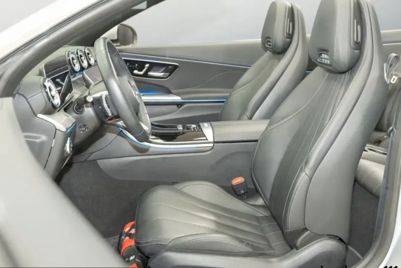 Mercedes-Benz CLE 450 (Clasa CLE) din 2025 cu 28.524 km - oferta MER251715 - foto 14