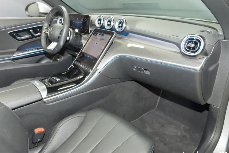 Mercedes-Benz CLE 450 (Clasa CLE) din 2025 cu 28.524 km - oferta MER251715 - foto 18