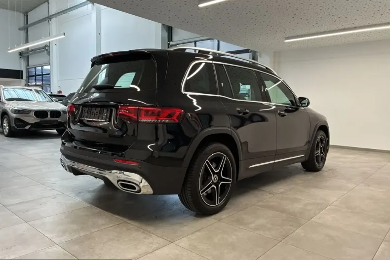 Mercedes-Benz GLB 250 (Clasa GLB) din 2023 cu 58.332 km - oferta MER251721 - foto 4