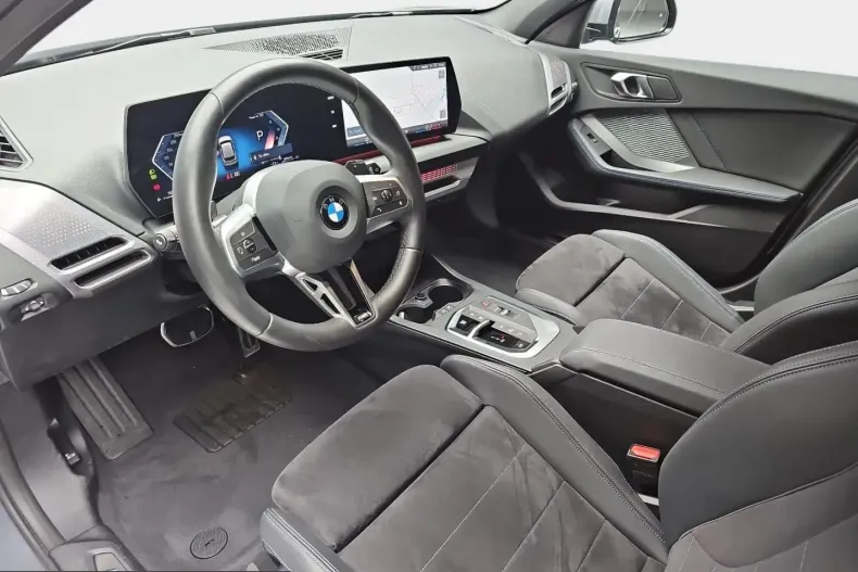 BMW 120 (Seria 1) din 2025 cu 19.350 km - oferta BMW251722 - foto 20