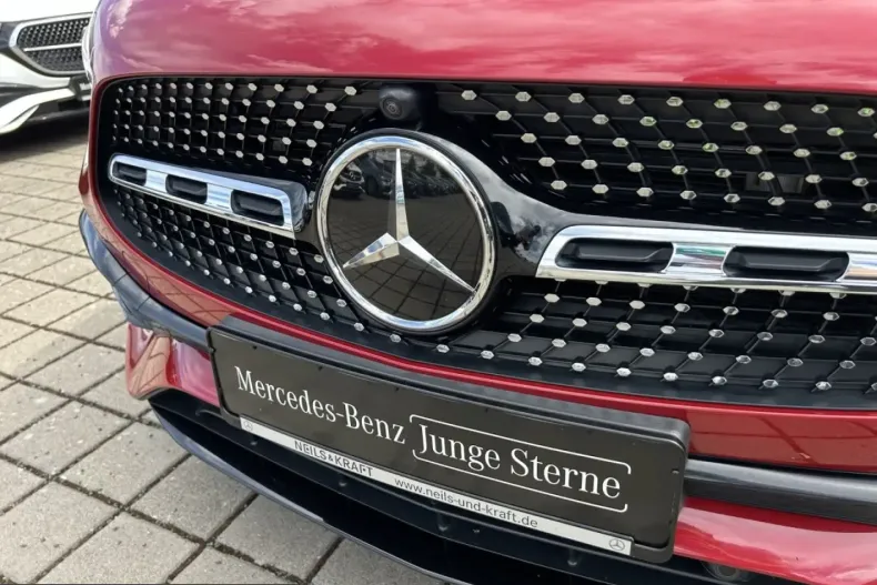 Mercedes-Benz GLA 250 (Clasa GLA) din 2023 cu 34.333 km - oferta MER251725 - foto 19