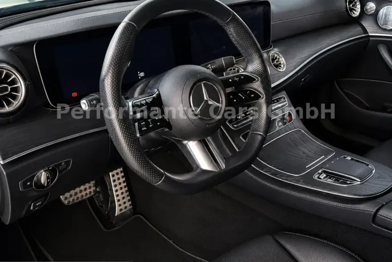 Mercedes-Benz E 200 (Clasa E) din 2023 cu 64.222 km - oferta MER251731 - foto 19