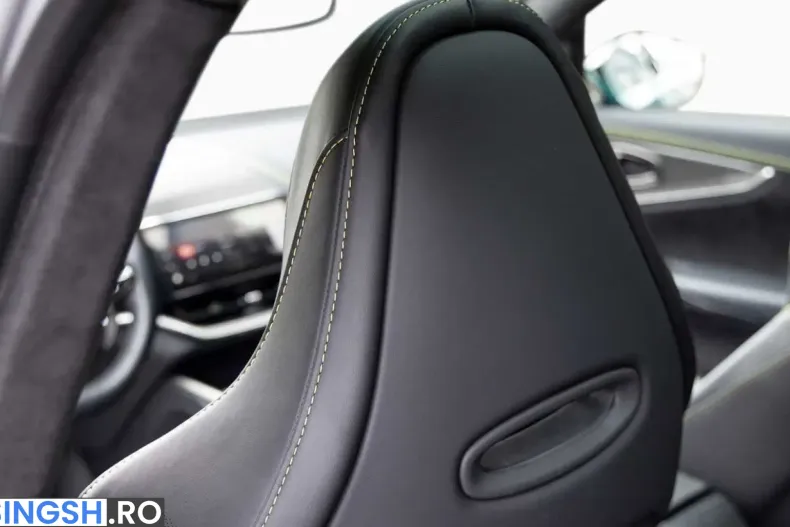 Aston Martin DBX din 2025 cu 10.890 km - oferta AST251738 - foto 17