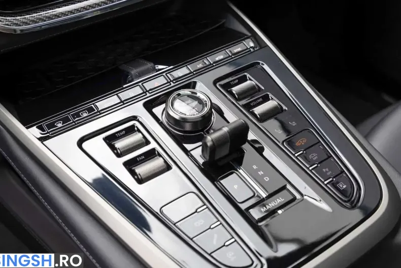 Aston Martin DBX din 2025 cu 10.890 km - oferta AST251738 - foto 20