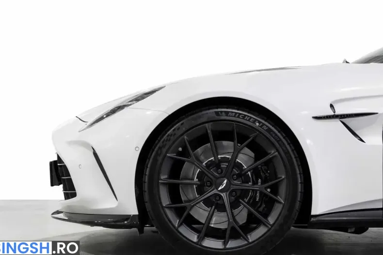 Aston Martin V8 Vantage din 2026 cu 9.200 km - oferta AST251739 - foto 10