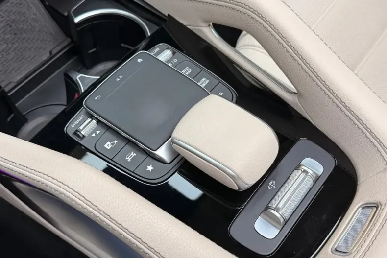 Mercedes-Benz GLE 400 (Clasa GLE) din 2023 cu 58.000 km - oferta MER251740 - foto 18