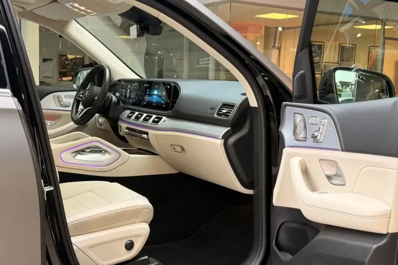 Mercedes-Benz GLE 400 (Clasa GLE) din 2023 cu 58.000 km - oferta MER251740 - foto 21