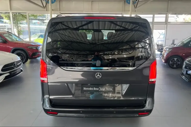 Mercedes-Benz V 300 (Clasa V) din 2023 cu 14.950 km - oferta MER251741 - foto 5