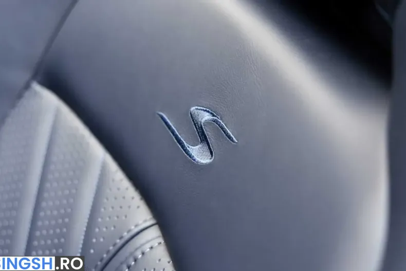 Aston Martin V8 Vantage din 2026 cu 51 km - oferta AST251742 - foto 12
