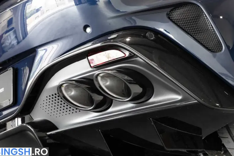 Aston Martin V8 Vantage din 2026 cu 51 km - oferta AST251742 - foto 22