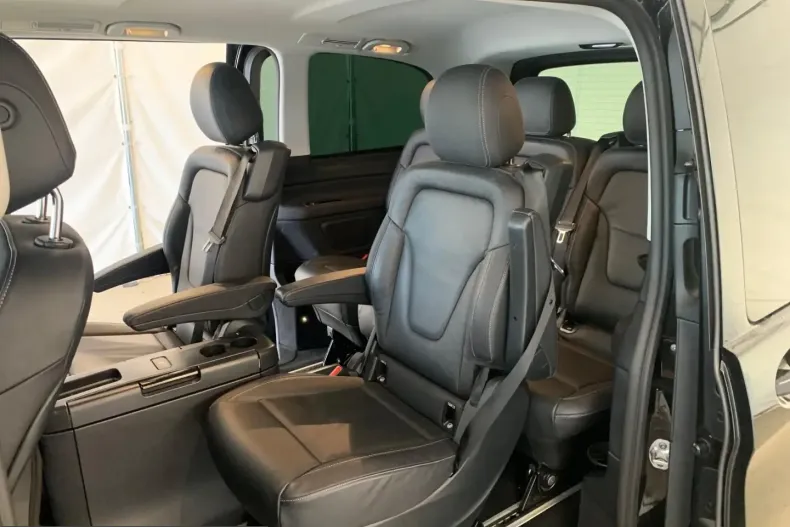 Mercedes-Benz V 300 (Clasa V) din 2022 cu 78.288 km - oferta MER251743 - foto 2