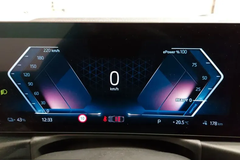 BMW i4 (Seria 4) din 2022 cu 64.068 km - oferta BMW251748 - foto 24
