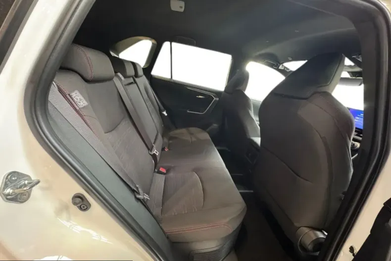 Toyota RAV4 din 2025 cu 18.010 km - oferta TOY251751 - foto 16