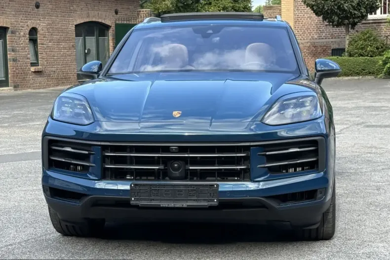 Porsche Cayenne din 2023 cu 2.400 km - oferta POR251753 - foto 5
