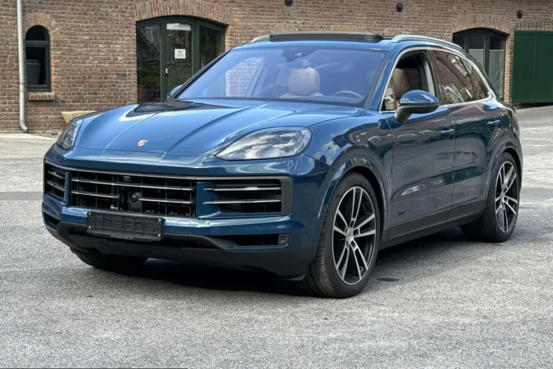 Porsche Cayenne din 2023 cu 2.400 km - oferta POR251753 - foto 9