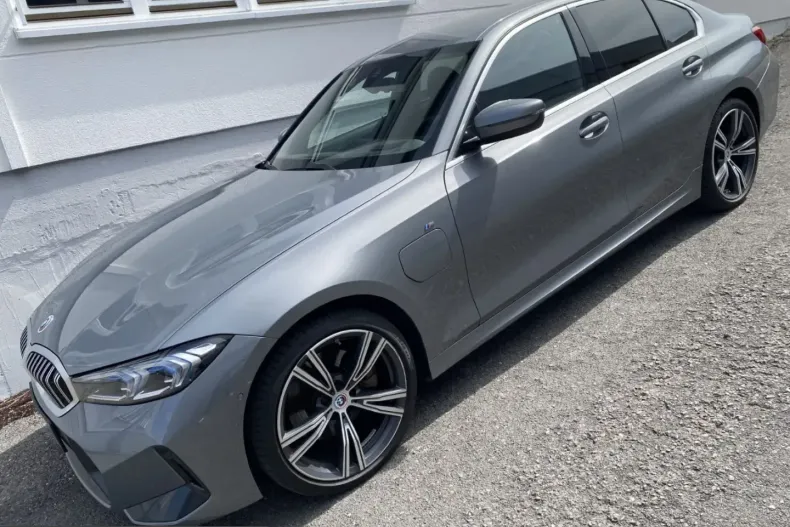 BMW 320 (Seria 3) din 2022 cu 98.000 km - oferta BMW251767 - foto 4