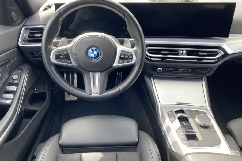 BMW 320 (Seria 3) din 2022 cu 98.000 km - oferta BMW251767 - foto 15