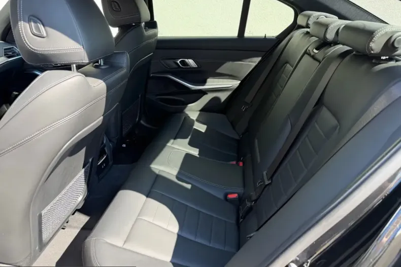 BMW 330 (Seria 3) din 2022 cu 97.228 km - oferta BMW251768 - foto 10