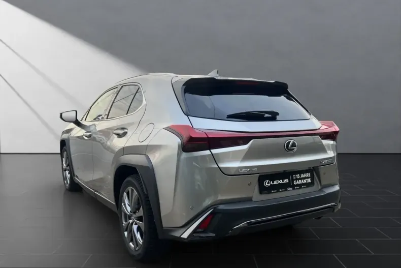 Lexus UX din 2024 cu 18.000 km - oferta LEX251776 - foto 3
