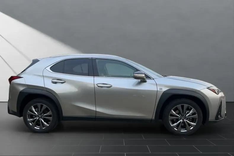 Lexus UX din 2024 cu 18.000 km - oferta LEX251776 - foto 6