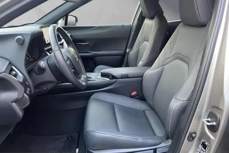 Lexus UX din 2024 cu 18.000 km - oferta LEX251776 - foto 9