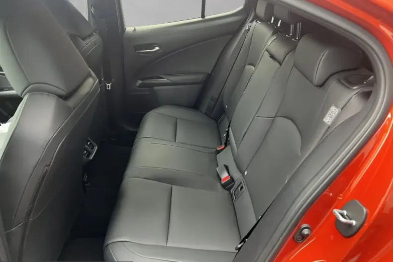 Lexus UX din 2023 cu 20.577 km - oferta LEX251777 - foto 16