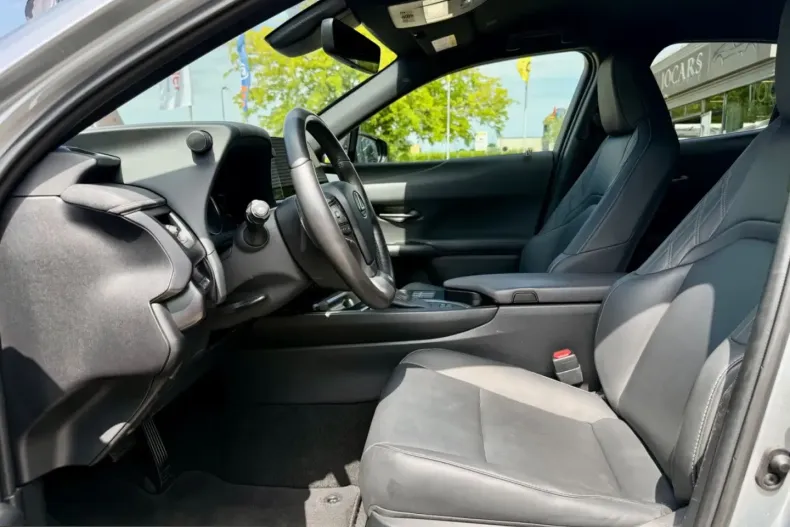 Lexus UX din 2024 cu 50.501 km - oferta LEX251778 - foto 10