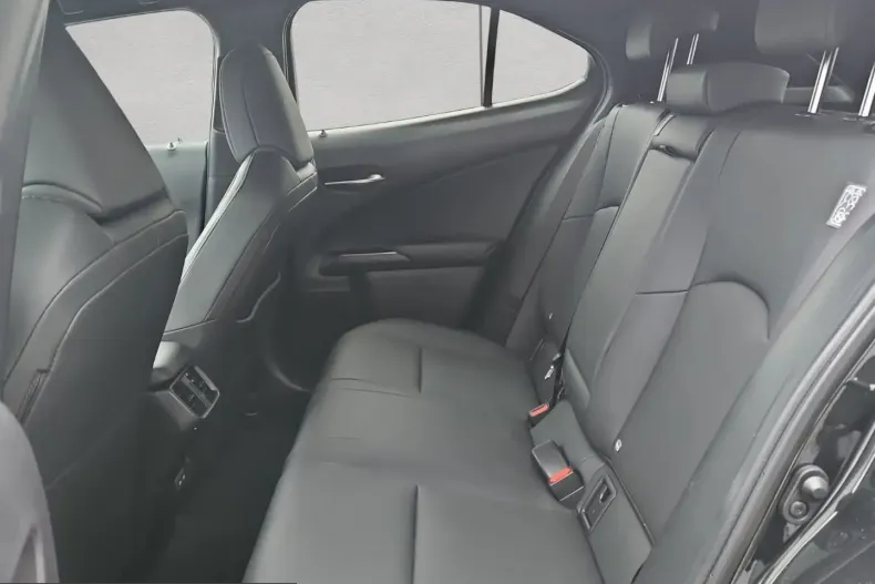 Lexus UX din 2023 cu 21.981 km - oferta LEX251781 - foto 16