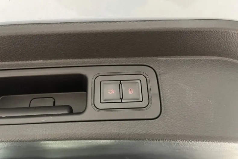 BYD Seal U din 2025 cu 18.211 km - oferta BYD251797 - foto 18