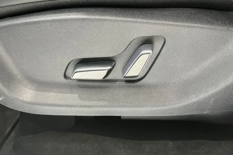 BYD Seal U din 2025 cu 18.211 km - oferta BYD251797 - foto 19