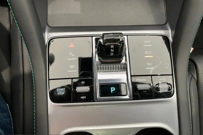 BYD Seal U din 2025 cu 18.211 km - oferta BYD251797 - foto 24