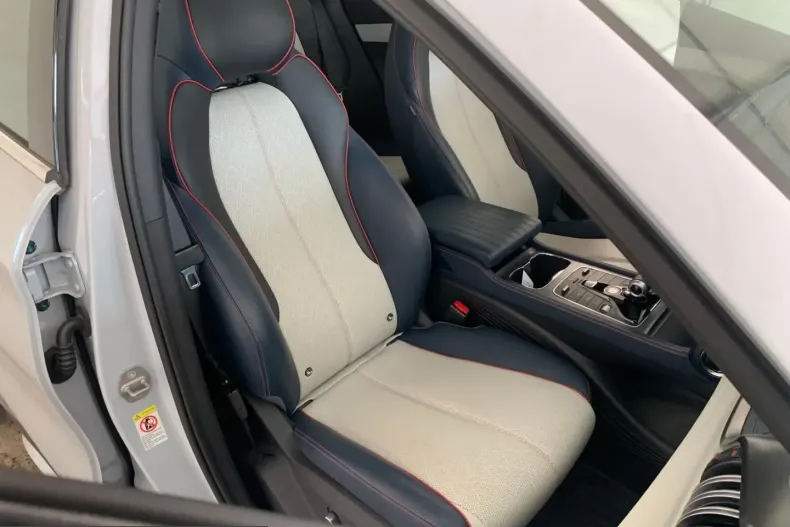 BYD ATTO 3 din 2023 cu 35.000 km - oferta BYD251798 - foto 19