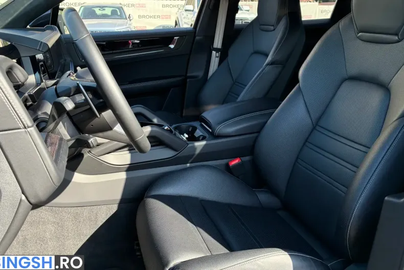 Porsche Cayenne din 2025 cu 24.212 km - oferta POR251803 - foto 15