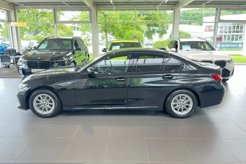 BMW 318 (Seria 3) din 2024 cu 26.698 km - oferta BMW251804 - foto 3