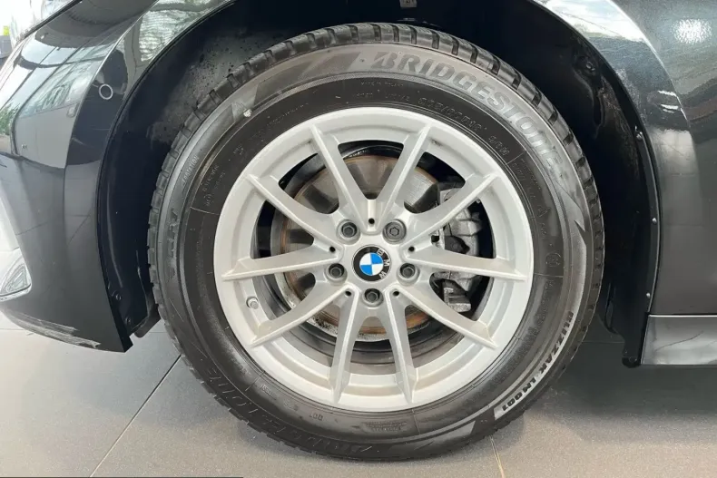 BMW 318 (Seria 3) din 2024 cu 26.698 km - oferta BMW251804 - foto 13