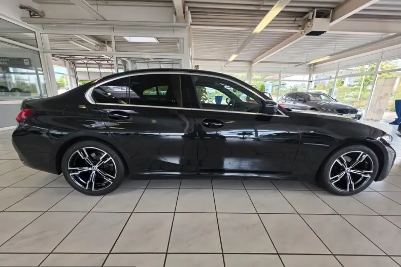 BMW 320 (Seria 3) din 2022 cu 68.800 km - oferta BMW251807 - foto 6