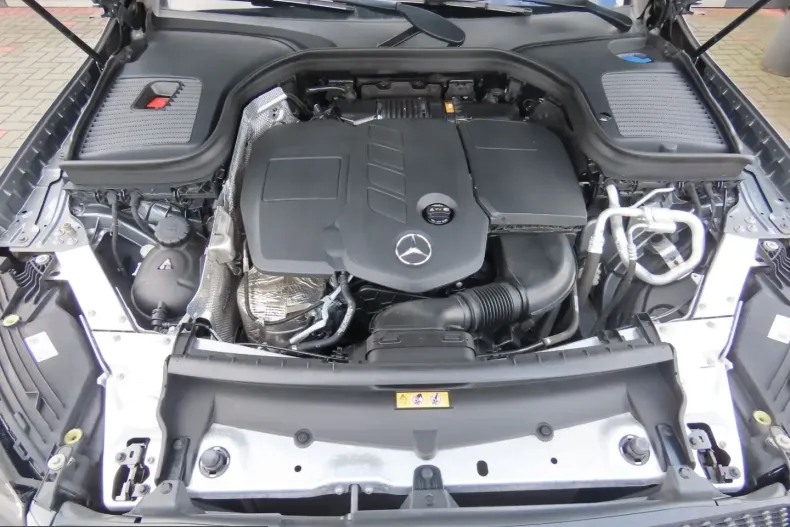 Mercedes-Benz GLC 220 (Clasa GLC) din 2022 cu 81.628 km - oferta MER251808 - foto 4