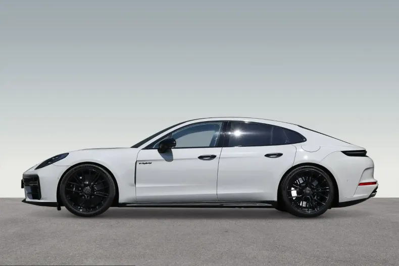 Porsche Panamera din 2025 cu 7.900 km - oferta POR251810 - foto 3