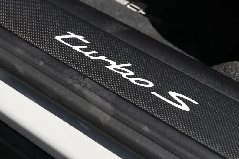 Porsche Panamera din 2025 cu 7.900 km - oferta POR251810 - foto 24