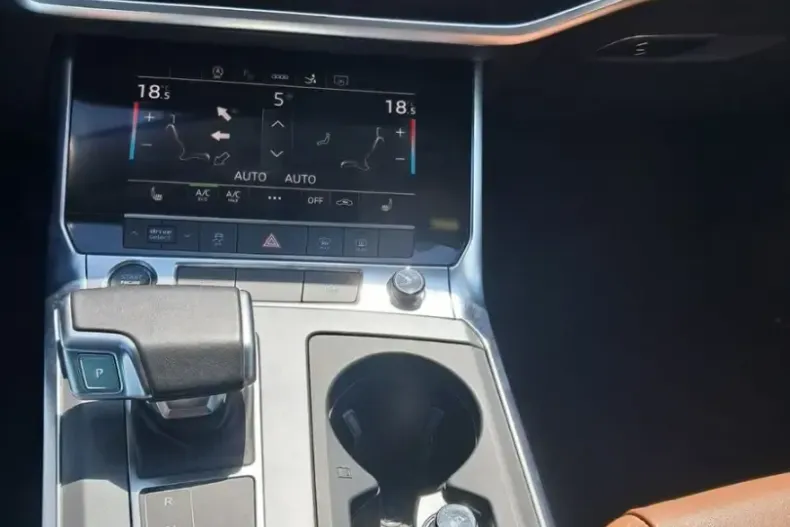 Audi A7 din 2023 cu 64.600 km - oferta AUD251823 - foto 11