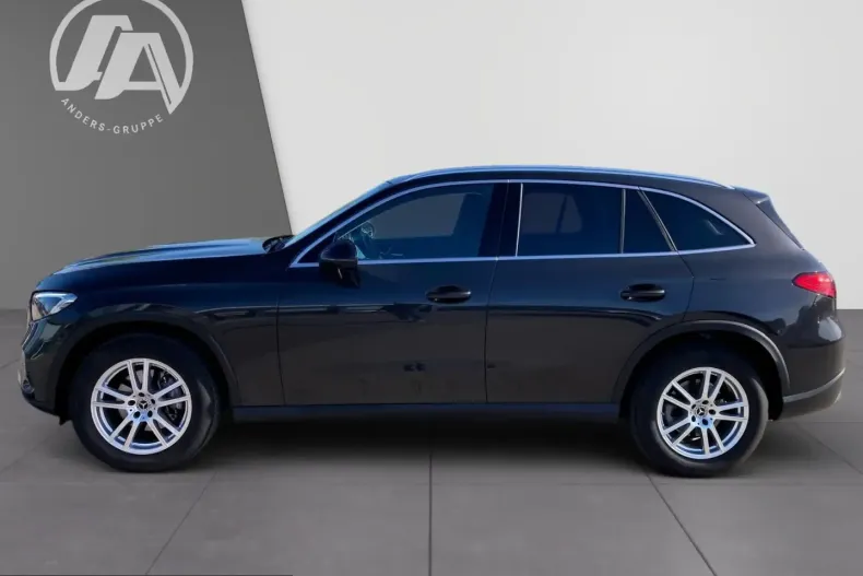 Mercedes-Benz GLC 220 (Clasa GLC) din 2025 cu 47.150 km - oferta MER251827 - foto 3