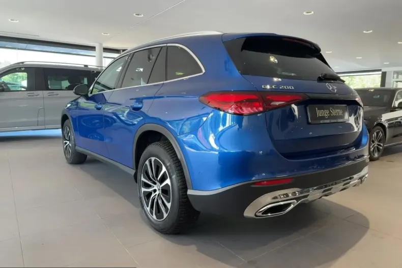 Mercedes-Benz GLC 200 (Clasa GLC) din 2024 cu 38.999 km - oferta MER251828 - foto 2