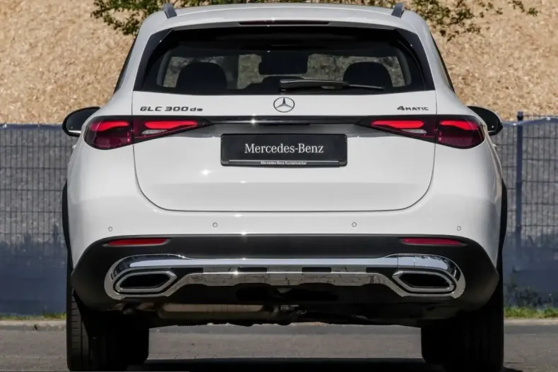 Mercedes-Benz GLC 300 (Clasa GLC) din 2025 cu 11.301 km - oferta MER251832 - foto 5