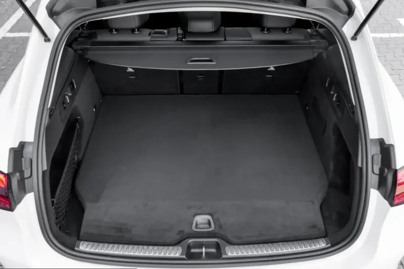 Mercedes-Benz GLC 300 (Clasa GLC) din 2025 cu 11.301 km - oferta MER251832 - foto 19