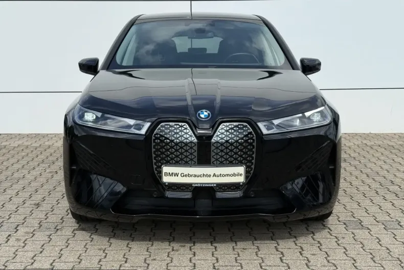 BMW iX din 2023 cu 24.800 km - oferta BMW251833 - foto 1