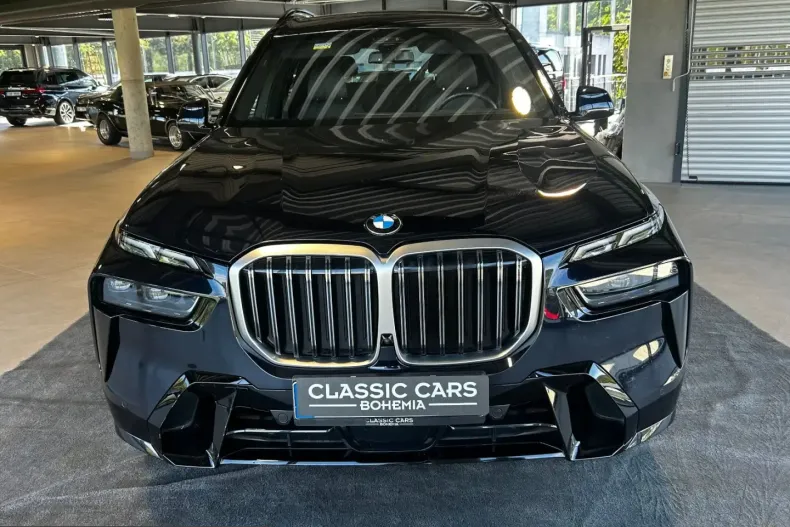 BMW X7 (Seria X) din 2024 cu 54.420 km - oferta BMW251840 - foto 2