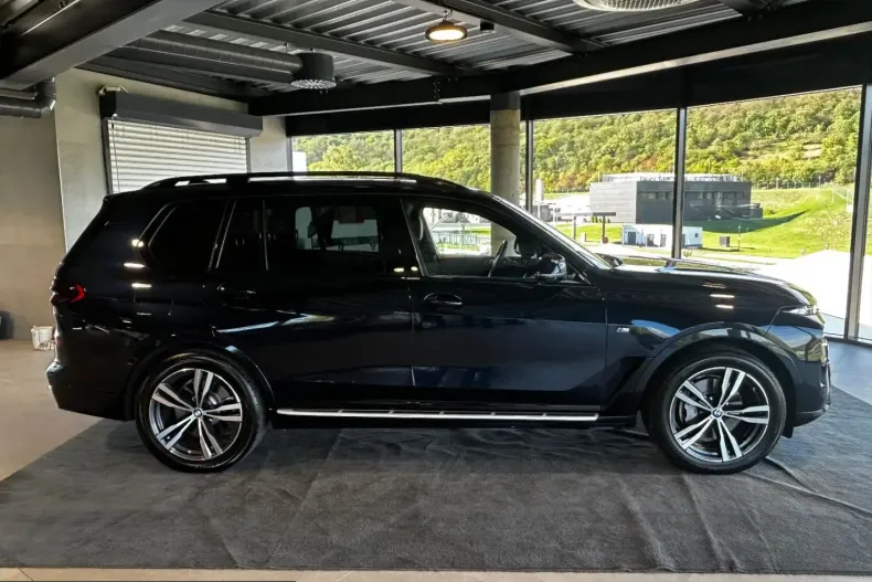 BMW X7 (Seria X) din 2024 cu 54.420 km - oferta BMW251840 - foto 4